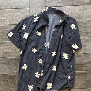 Roark Black Short-Sleeve Button-Down Shirt with White Daisy Print